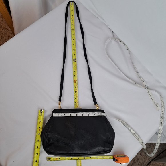 Liz Claiborne Leather Co Black Snap Crossbody Clutch Satchel Shape - Picture 15 of 16